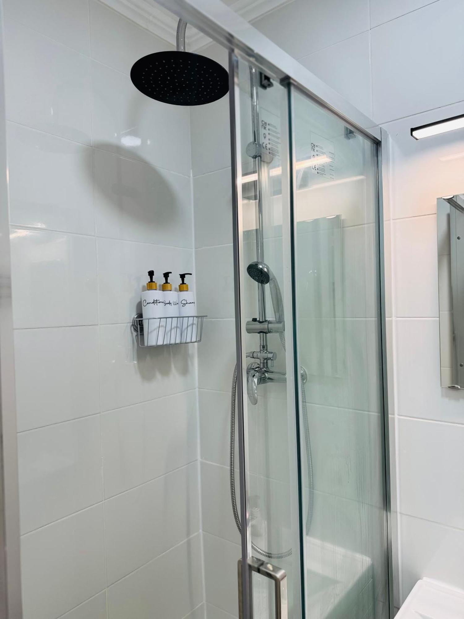 Homestay Almirante Reis - Arroios Lisbon